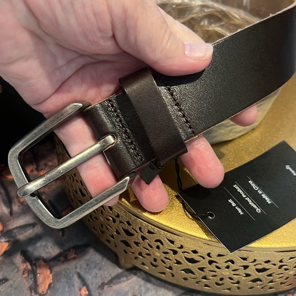 NWT men’s genuine leather/dark brown belt Sz 32 - Picture 3 of 6